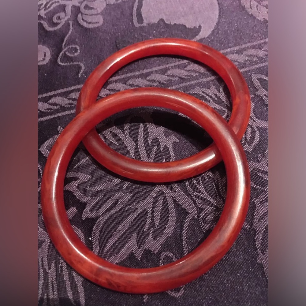 Authentic Bakelite Bangle Bracelets - image 4
